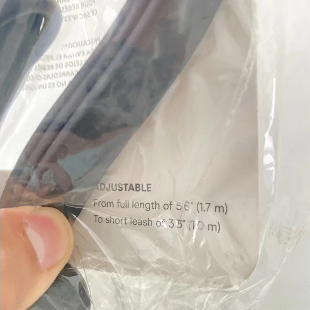 Wild One Dog Leash - Black - New with Tags NWT - Great for Dogs up to 80 lbs - Picture 2 of 3